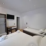 Ξενοδοχείο White Πρεμετή